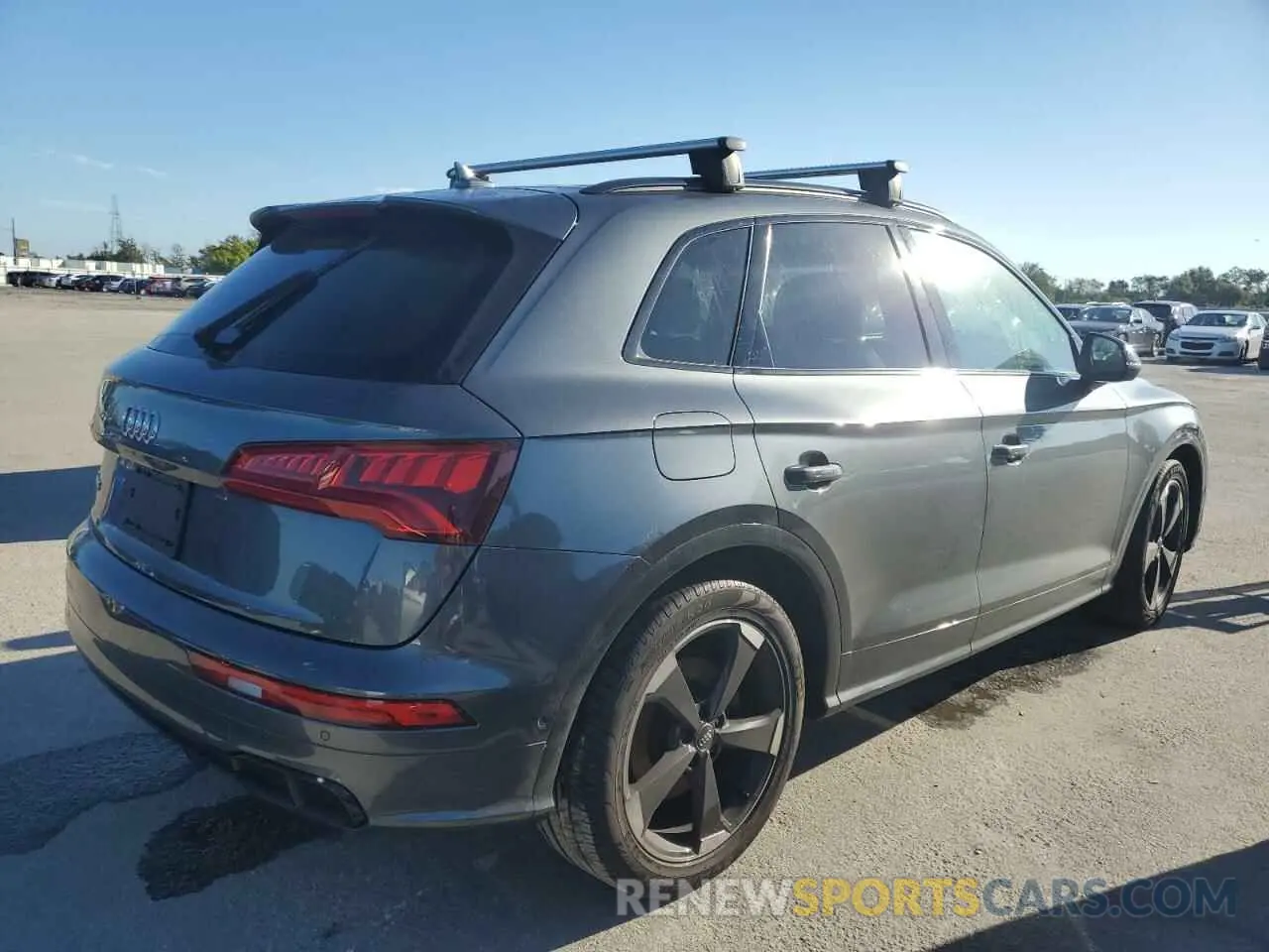 4 fotografías del automóvil dañado WA1C4AFY2K2121845 AUDI SQ5 2019