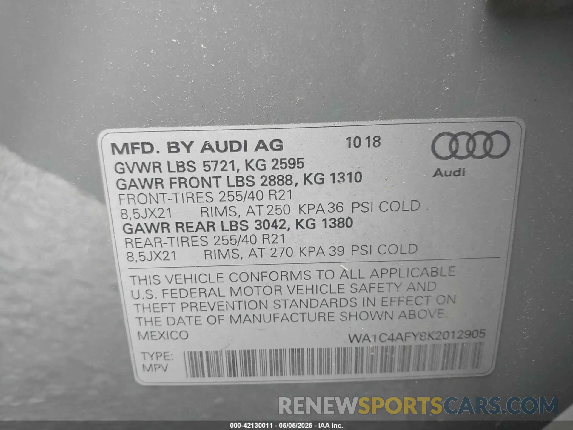 9 fotografías del automóvil dañado WA1C4AFY8K2012905 AUDI SQ5 2019
