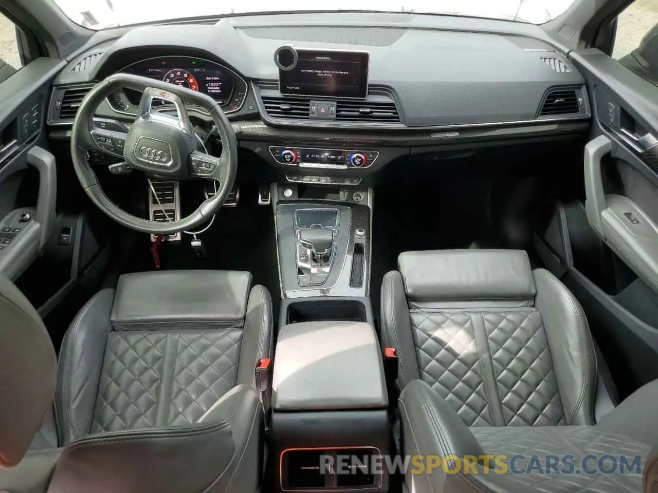 8 fotografías del automóvil dañado WA1C4AFY8K2059500 AUDI SQ5 2019