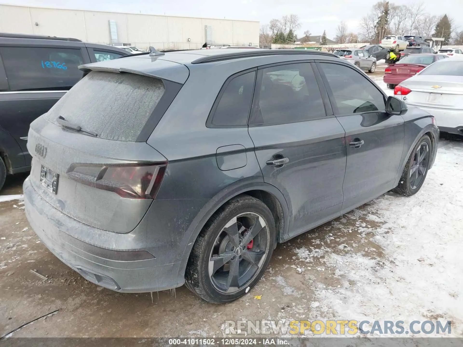 4 fotografías del automóvil dañado WA1C4AFY9K2004831 AUDI SQ5 2019