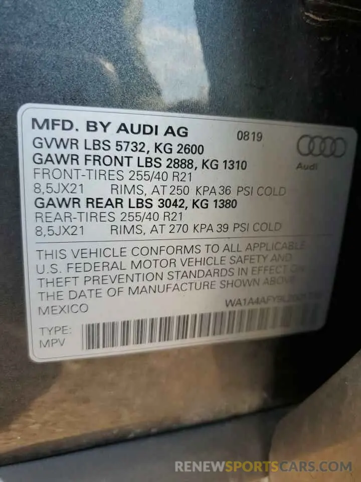 13 fotografías del automóvil dañado WA1A4AFY9L2001730 AUDI SQ5 2020