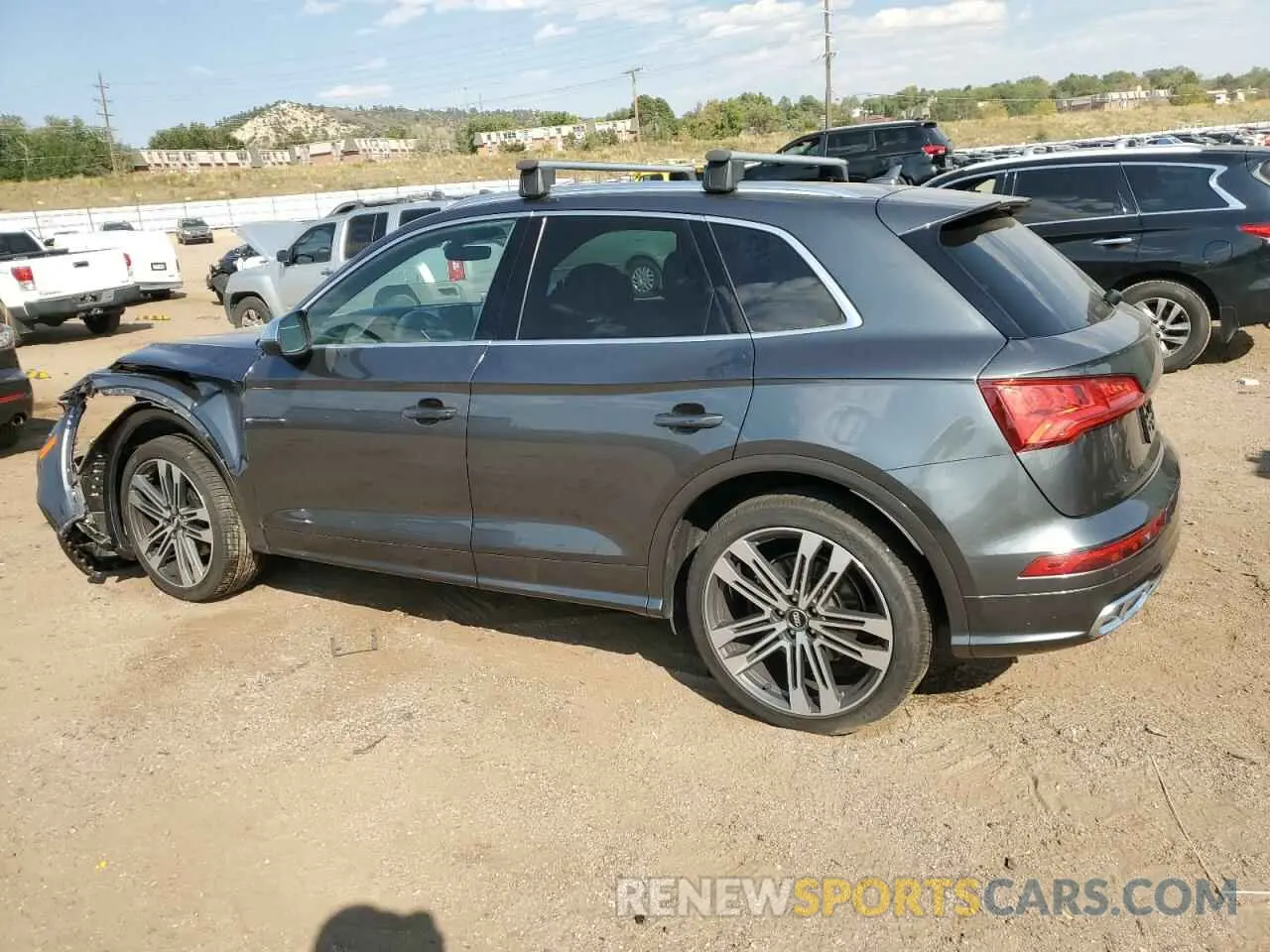 2 fotografías del automóvil dañado WA1A4AFY9L2001730 AUDI SQ5 2020
