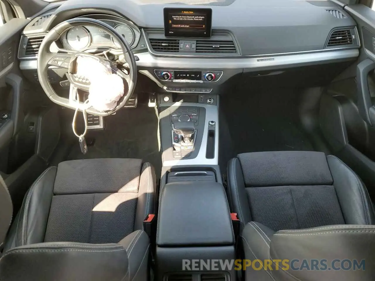 8 fotografías del automóvil dañado WA1A4AFY9L2001730 AUDI SQ5 2020