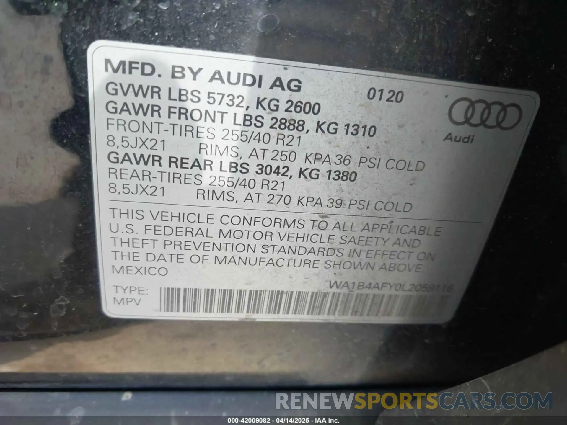 9 fotografías del automóvil dañado WA1B4AFY0L2059116 AUDI SQ5 2020