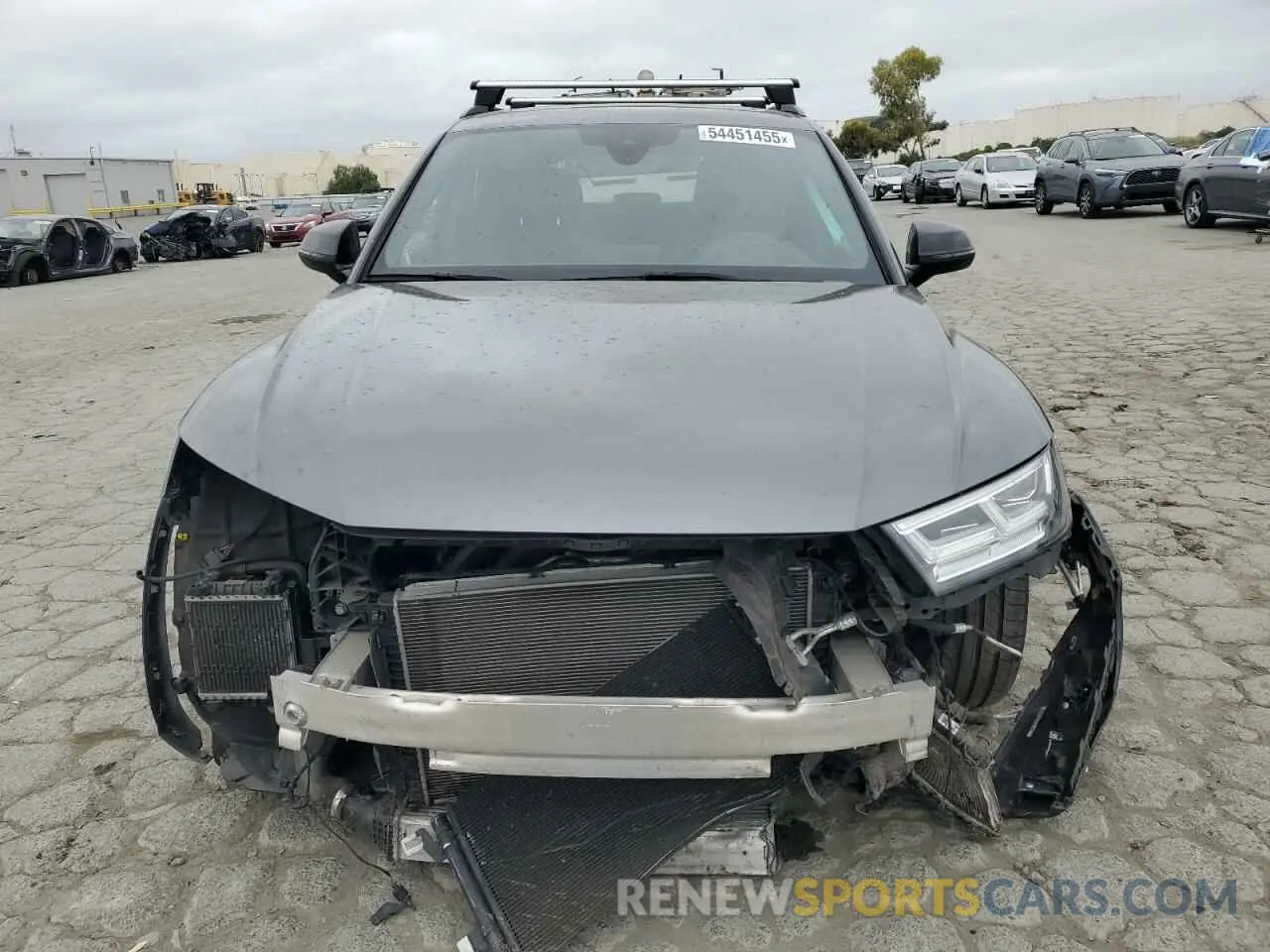 5 fotografías del automóvil dañado WA1B4AFY0L2068513 AUDI SQ5 2020