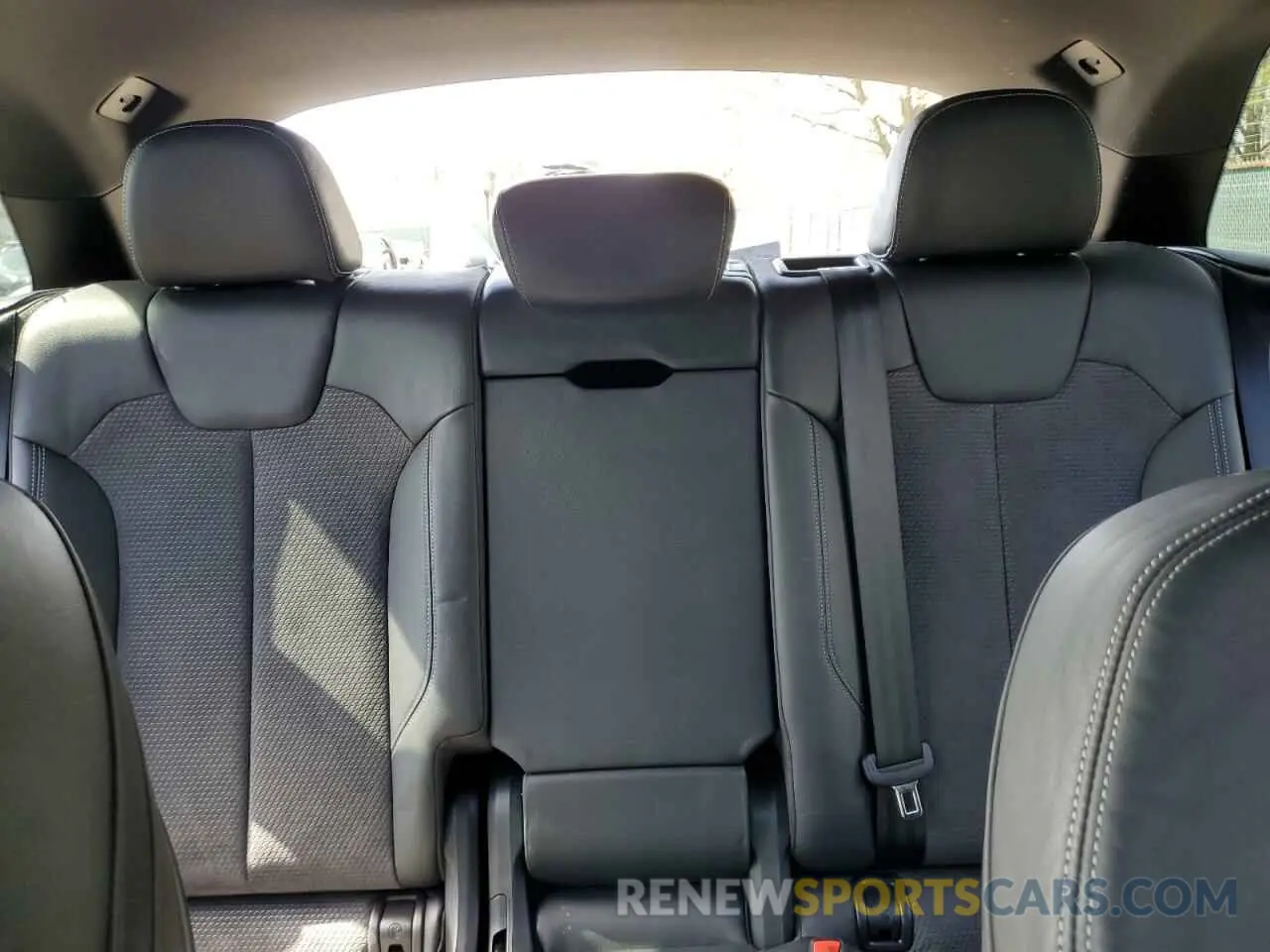 10 fotografías del automóvil dañado WA1B4AFY3L2016244 AUDI SQ5 2020