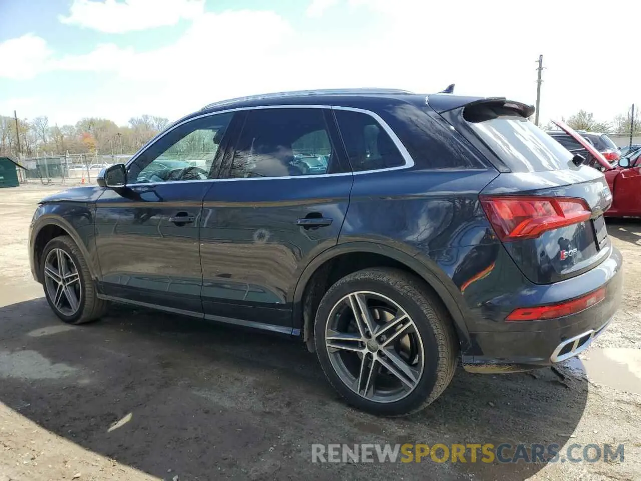 2 fotografías del automóvil dañado WA1B4AFY3L2016244 AUDI SQ5 2020