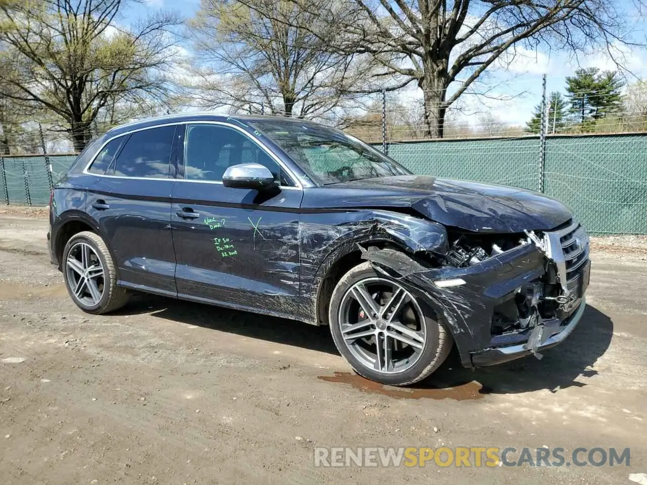 4 fotografías del automóvil dañado WA1B4AFY3L2016244 AUDI SQ5 2020