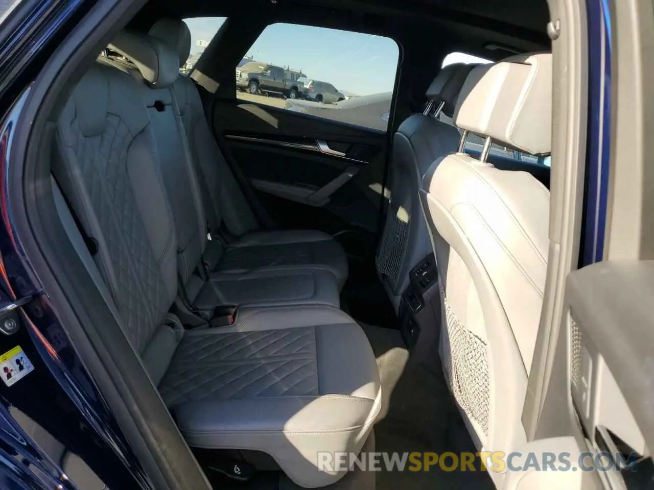 10 fotografías del automóvil dañado WA1B4AFY4L2077702 AUDI SQ5 2020