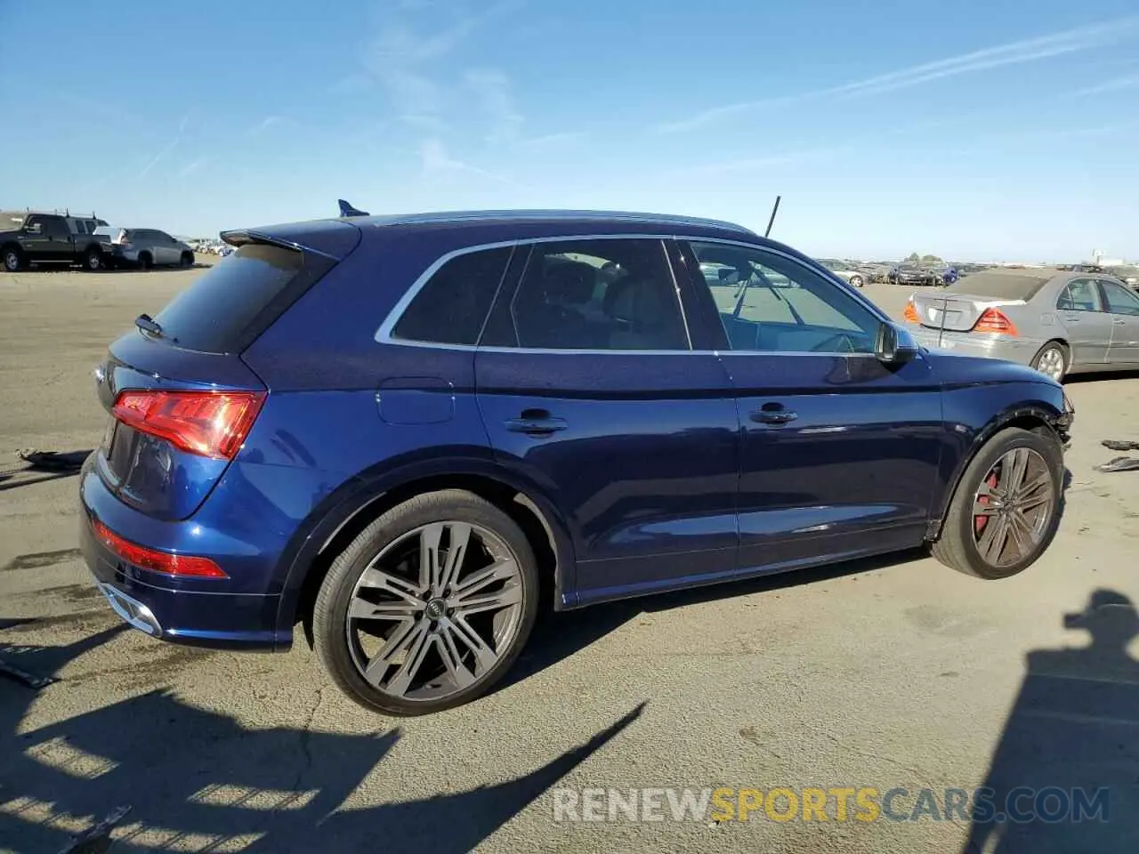 3 fotografías del automóvil dañado WA1B4AFY4L2077702 AUDI SQ5 2020