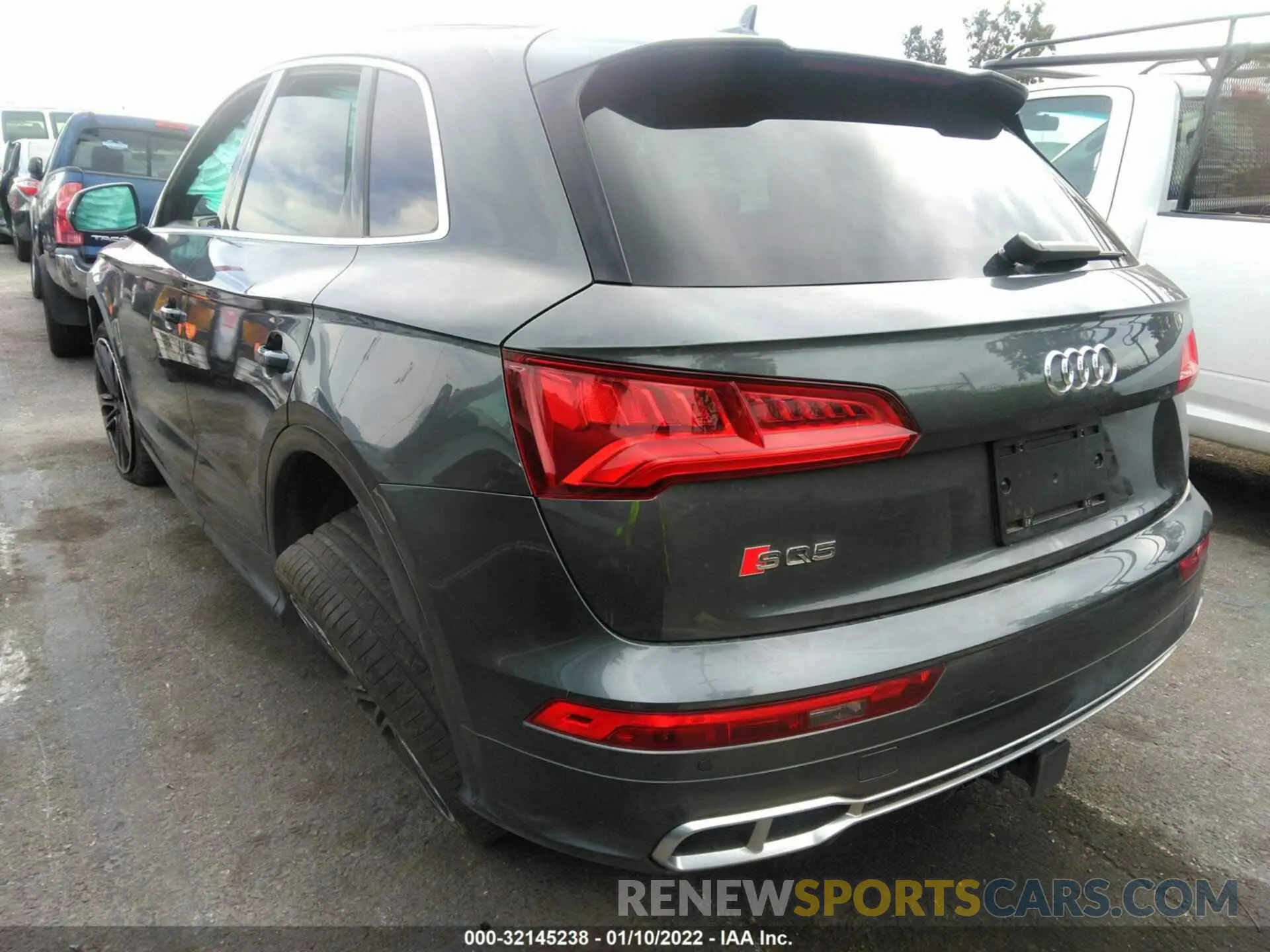 3 fotografías del automóvil dañado WA1B4AFY5L2010283 AUDI SQ5 2020
