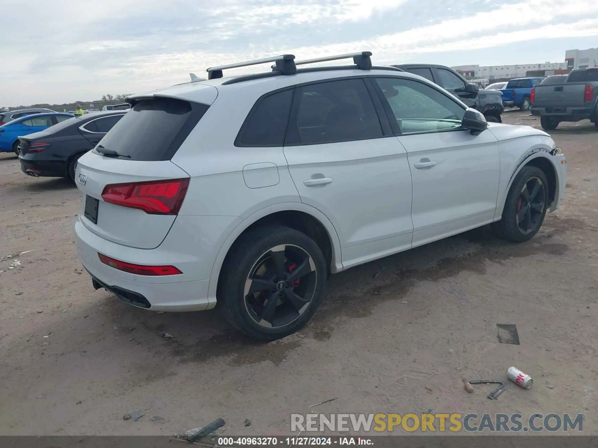 4 fotografías del automóvil dañado WA1B4AFY8L2009967 AUDI SQ5 2020