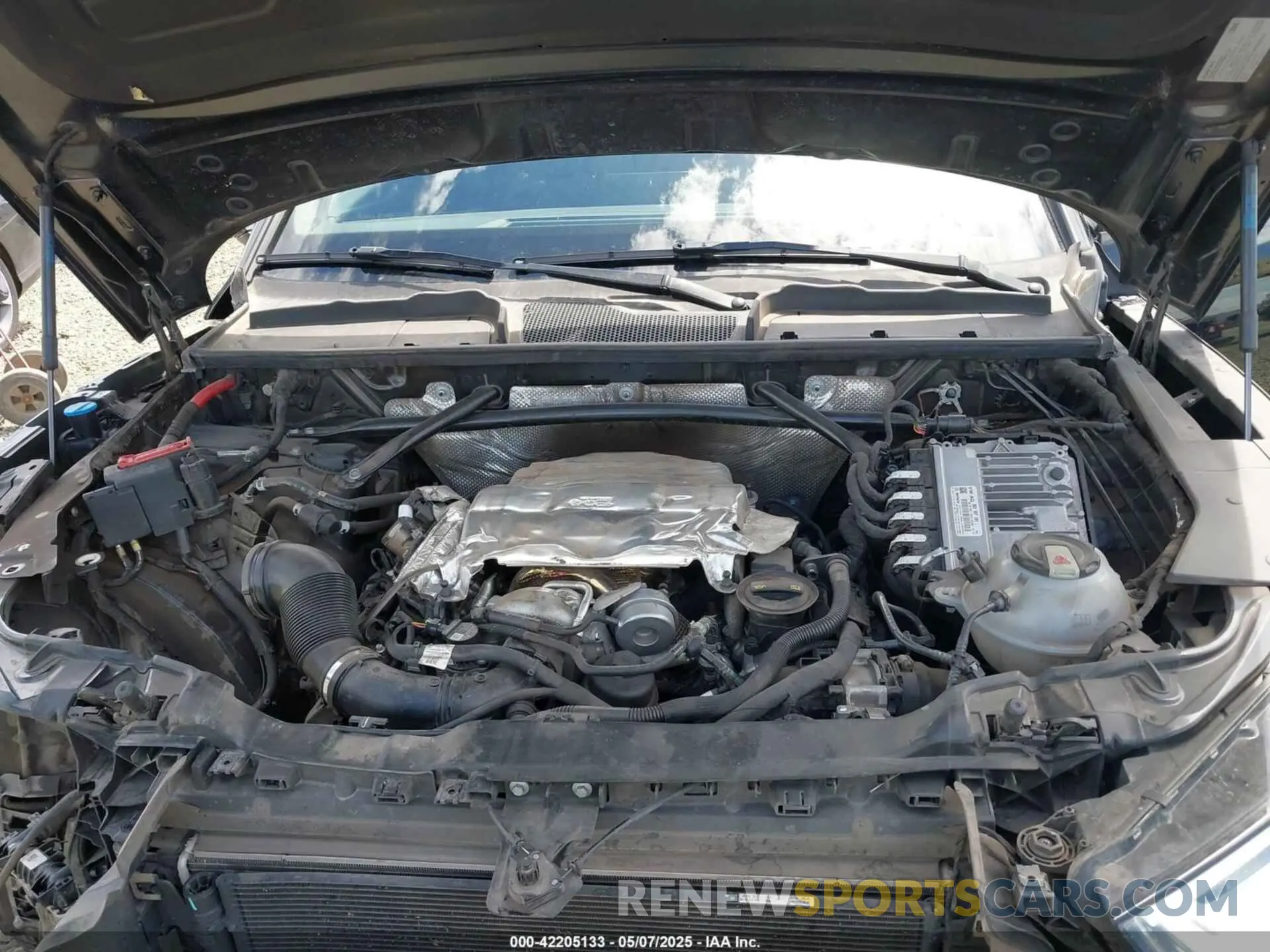 10 fotografías del automóvil dañado WA1B4AFY8L2040006 AUDI SQ5 2020