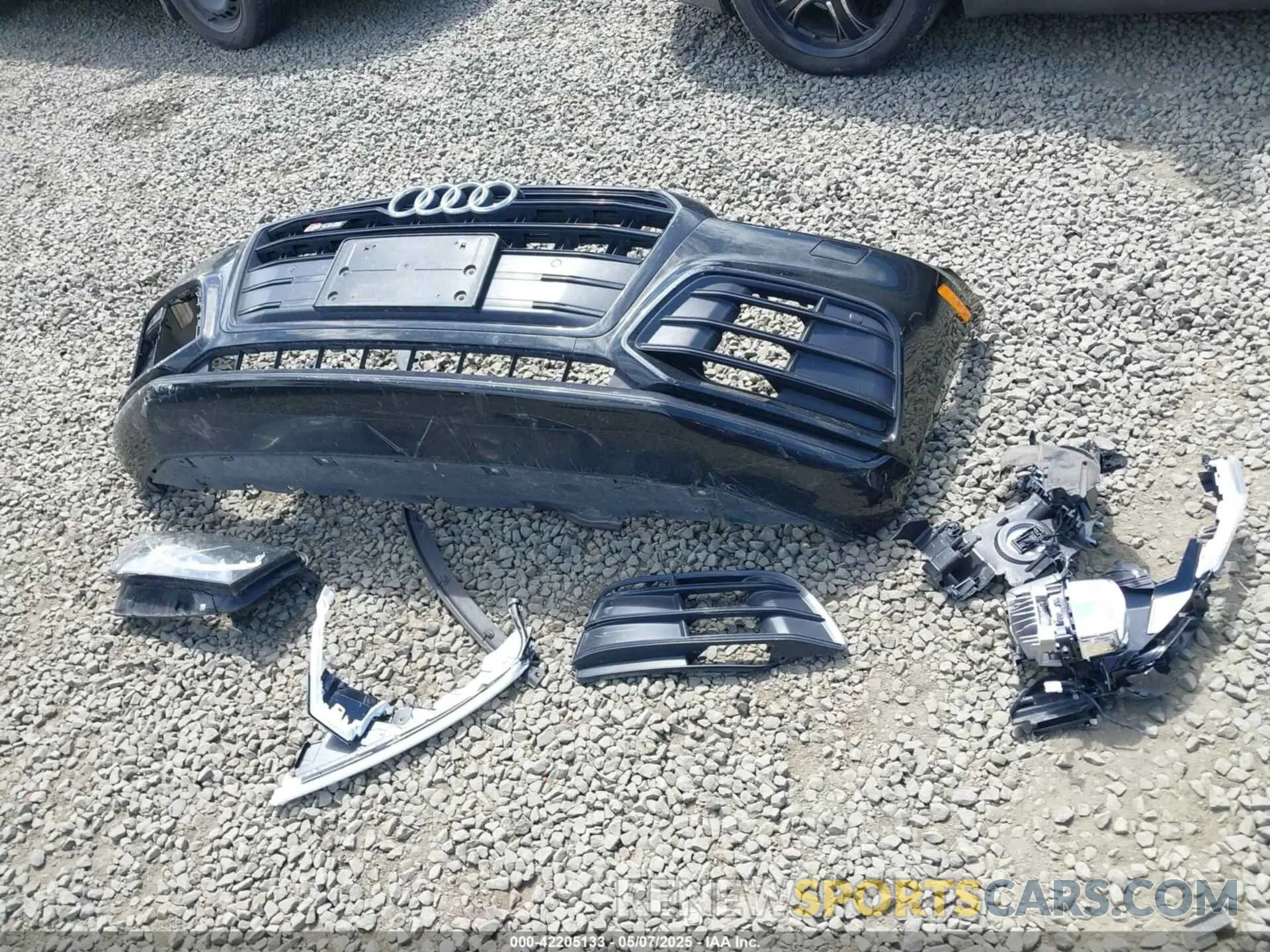 12 fotografías del automóvil dañado WA1B4AFY8L2040006 AUDI SQ5 2020
