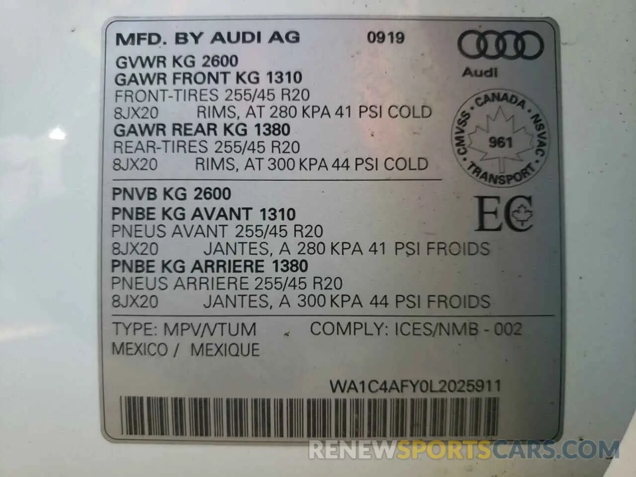 10 fotografías del automóvil dañado WA1C4AFY0L2025911 AUDI SQ5 2020