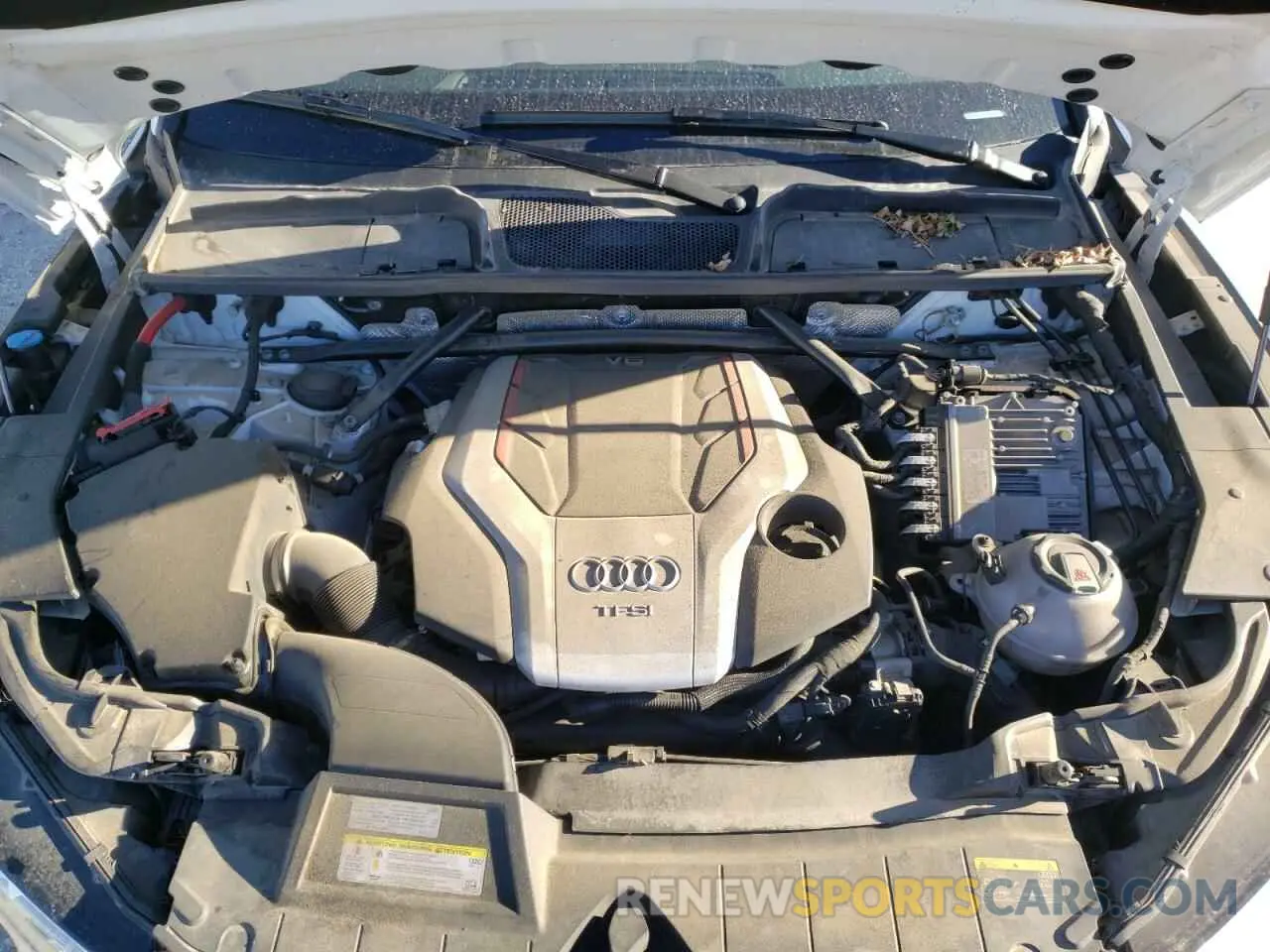 7 fotografías del automóvil dañado WA1C4AFY0L2025911 AUDI SQ5 2020