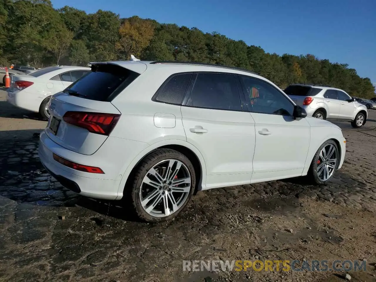 3 fotografías del automóvil dañado WA1C4AFY8L2120037 AUDI SQ5 2020