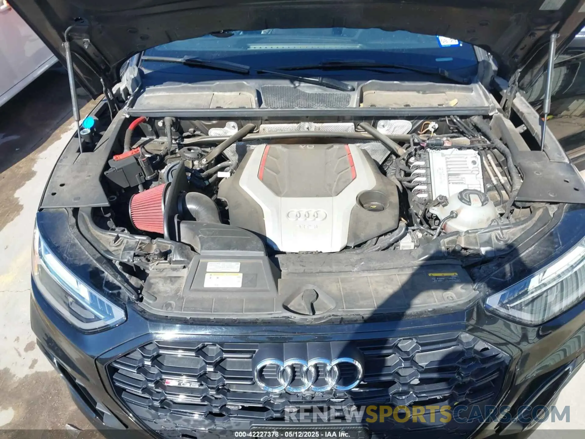 10 fotografías del automóvil dañado WA1B4AFY1M2001646 AUDI SQ5 2021
