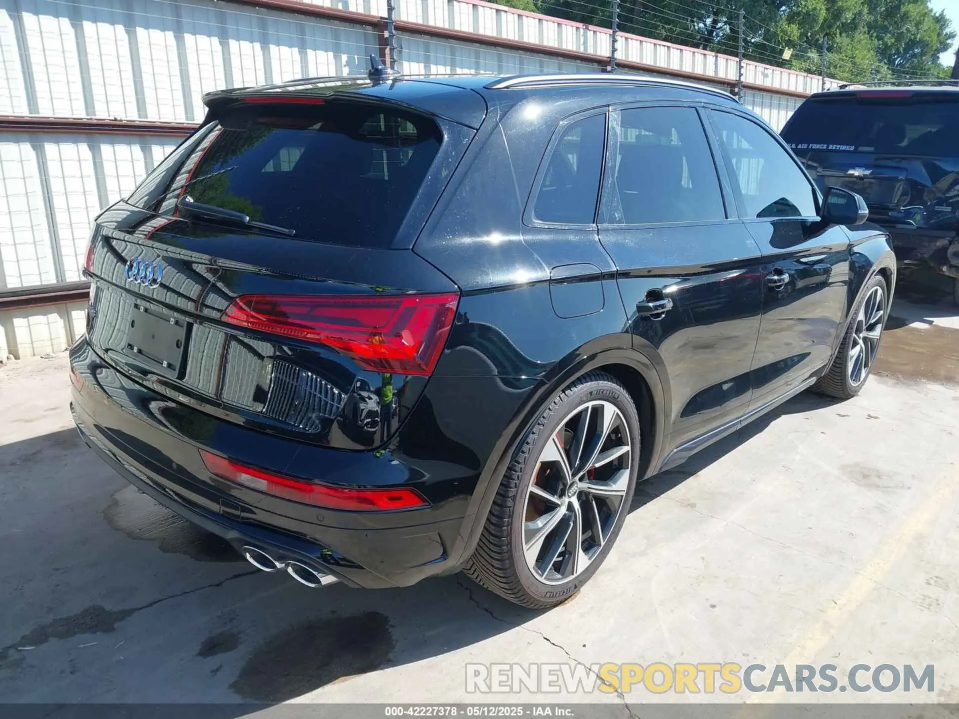 4 fotografías del automóvil dañado WA1B4AFY1M2001646 AUDI SQ5 2021