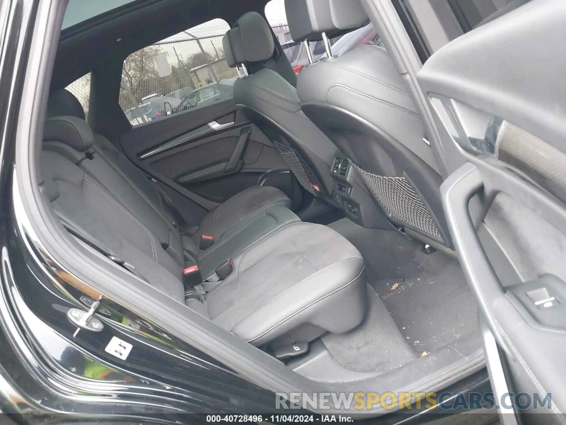 8 fotografías del automóvil dañado WA1B4AFY2M2096640 AUDI SQ5 2021