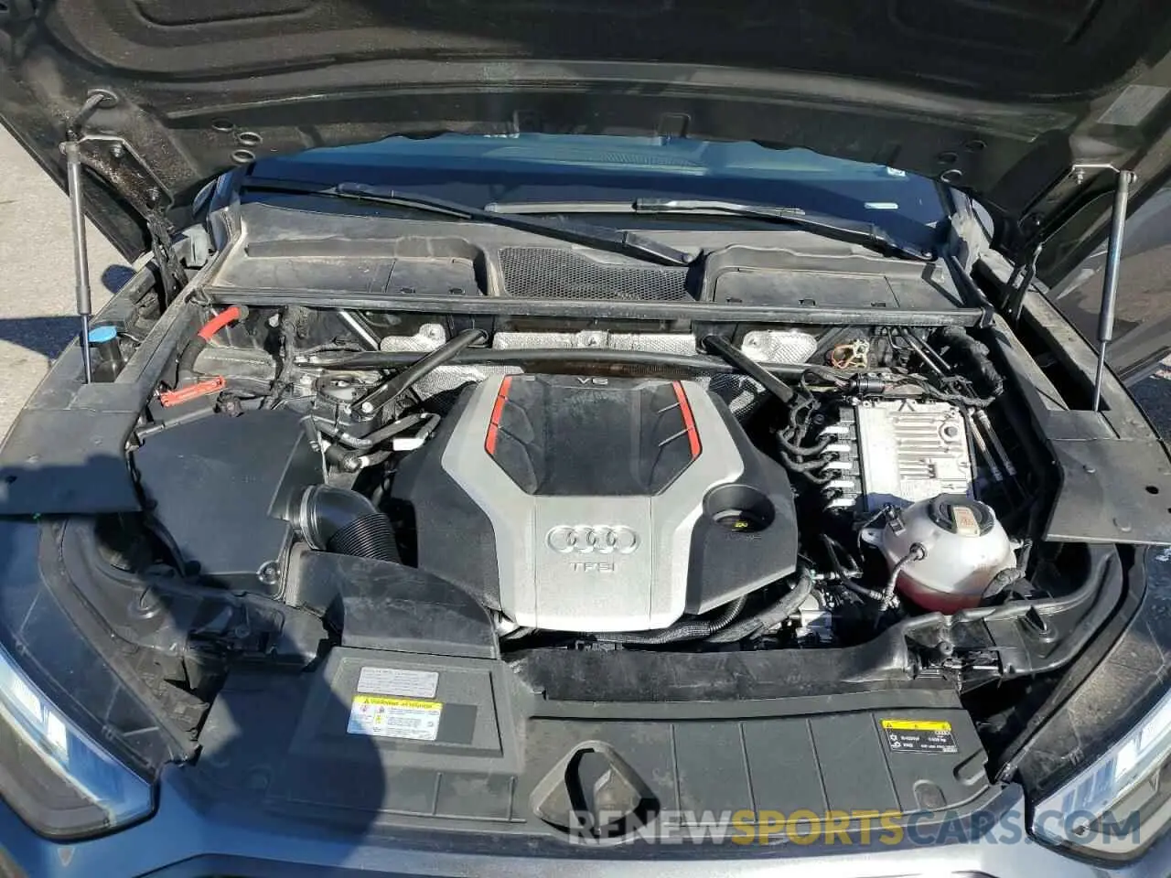 11 fotografías del automóvil dañado WA1B4AFY5M2027098 AUDI SQ5 2021