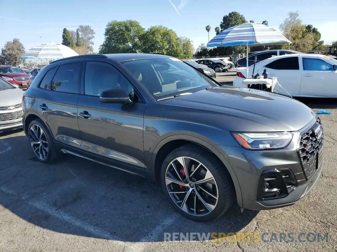 4 fotografías del automóvil dañado WA1B4AFY5M2027098 AUDI SQ5 2021