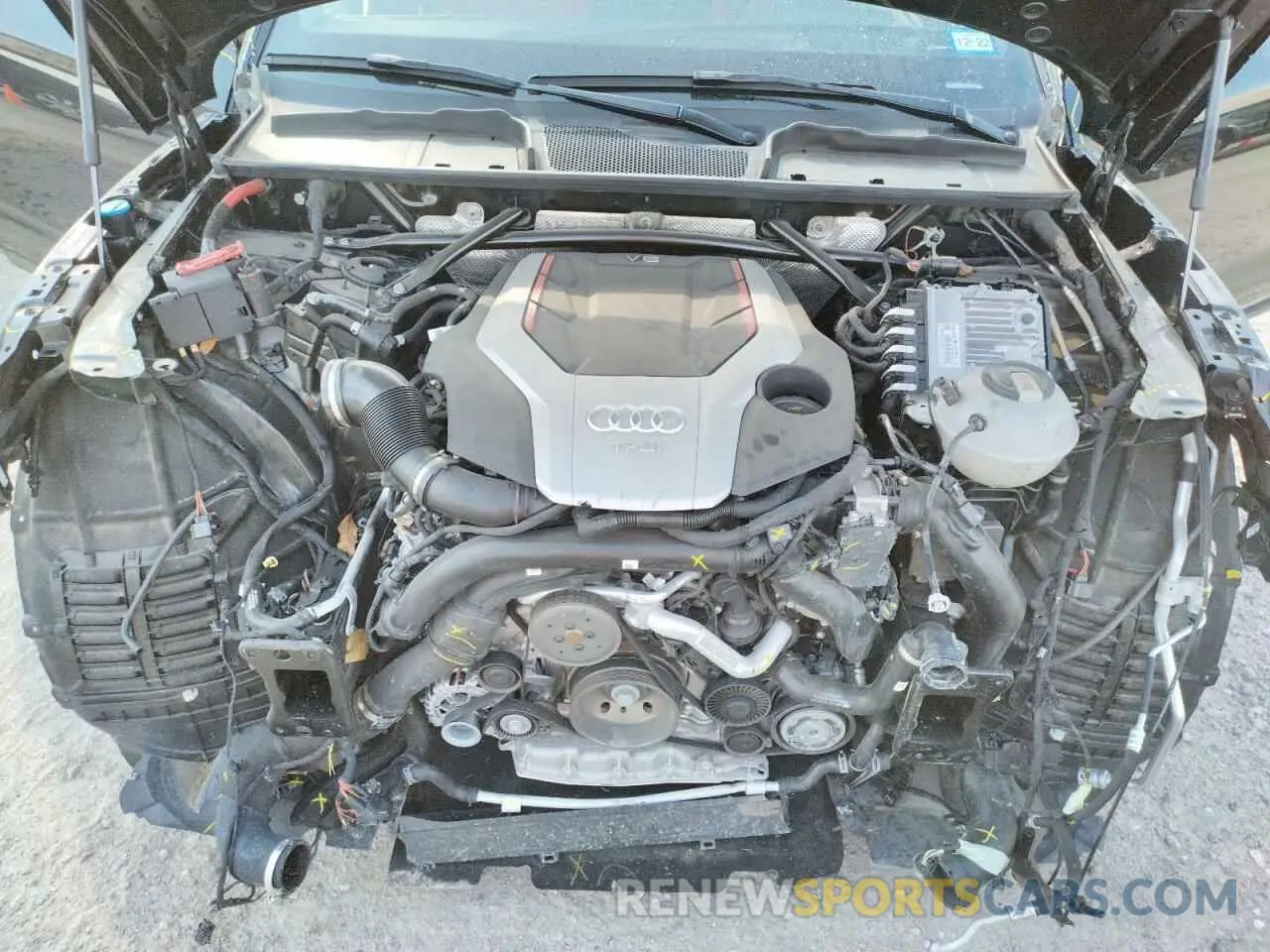 7 fotografías del automóvil dañado WA1C4AFY2M2008741 AUDI SQ5 2021