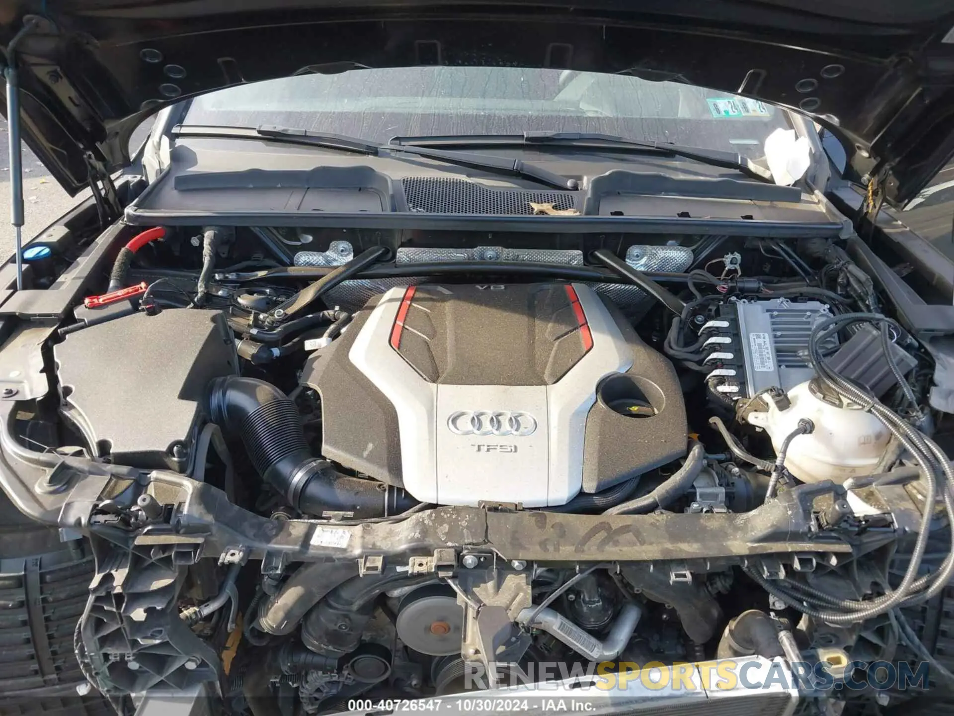 10 fotografías del automóvil dañado WA1C4AFY9M2024659 AUDI SQ5 2021