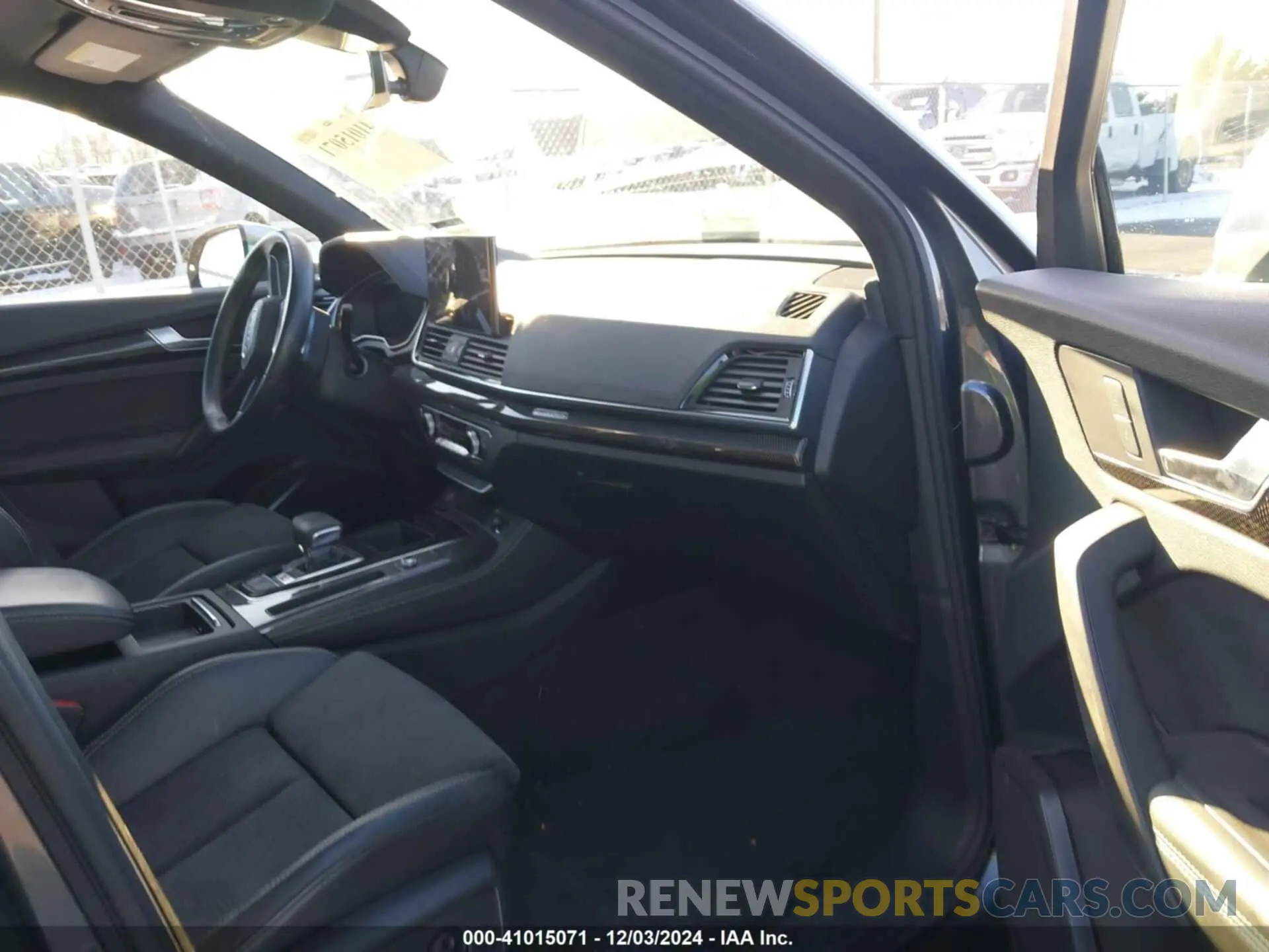 5 fotografías del automóvil dañado WA1B4AFY5N2105199 AUDI SQ5 2022