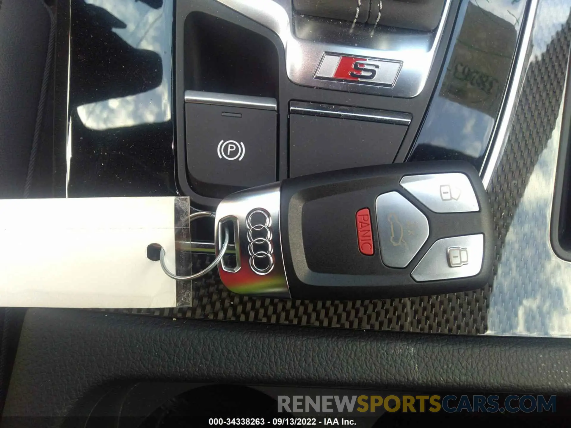 11 fotografías del automóvil dañado WA1B4AFY5N2118521 AUDI SQ5 2022