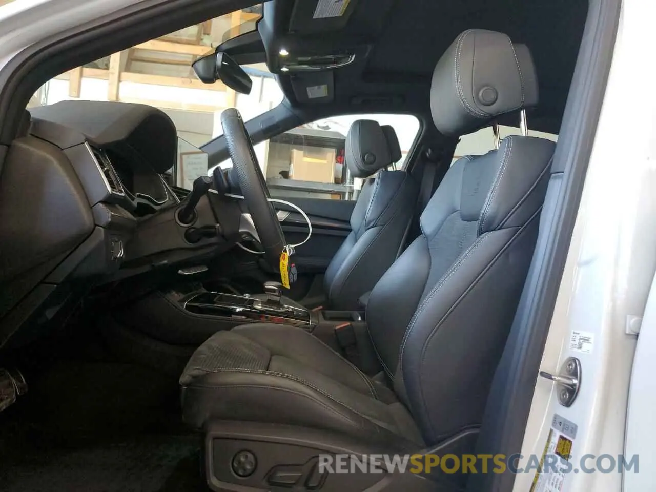 7 fotografías del automóvil dañado WA1B4AFY6N2125641 AUDI SQ5 2022
