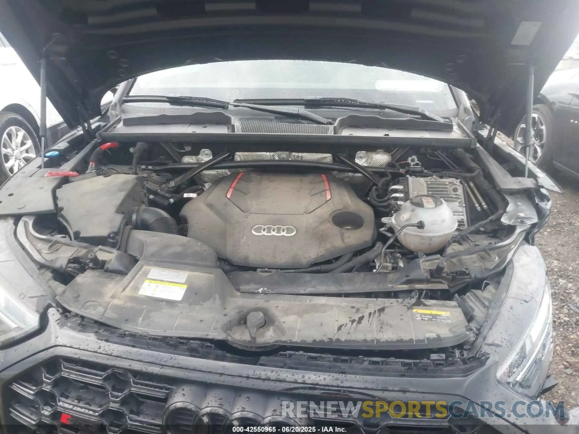 10 fotografías del automóvil dañado WA1B4AFY7N2030411 AUDI SQ5 2022