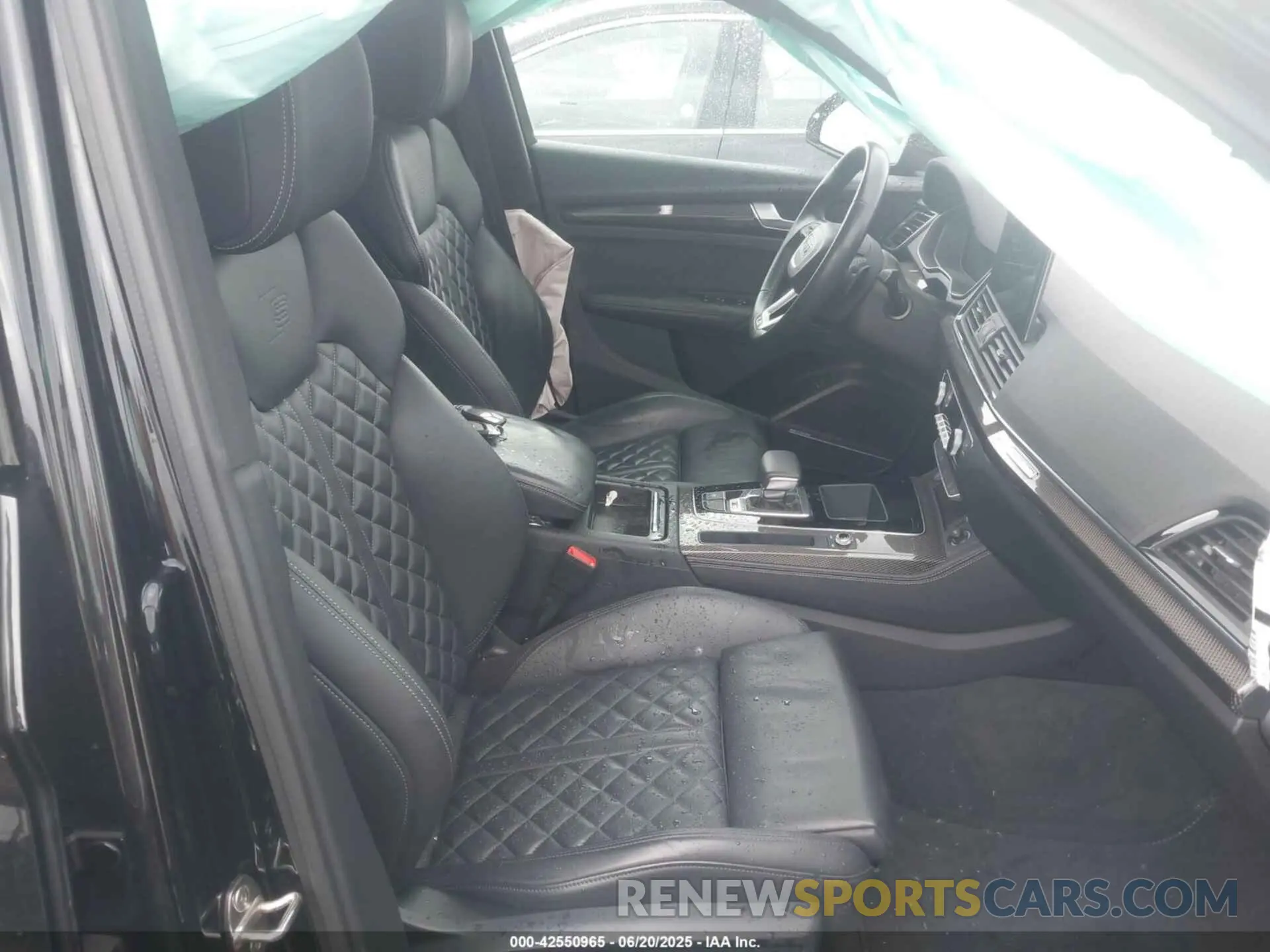 5 fotografías del automóvil dañado WA1B4AFY7N2030411 AUDI SQ5 2022