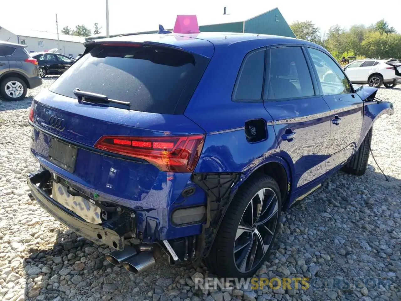 4 fotografías del automóvil dañado WA1C4AFY2N2035570 AUDI SQ5 2022