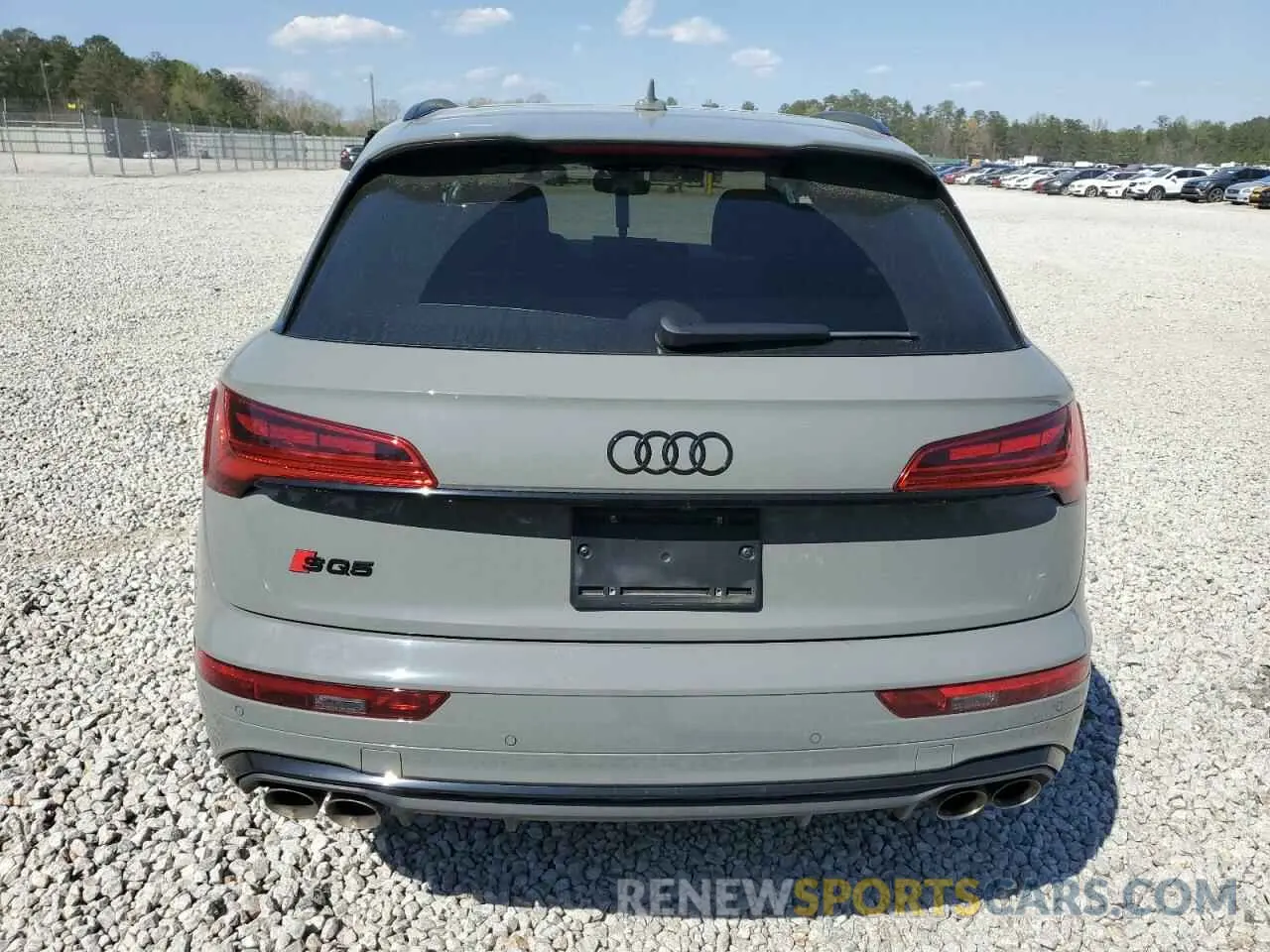 6 fotografías del automóvil dañado WA1C4AFY5N2098713 AUDI SQ5 2022