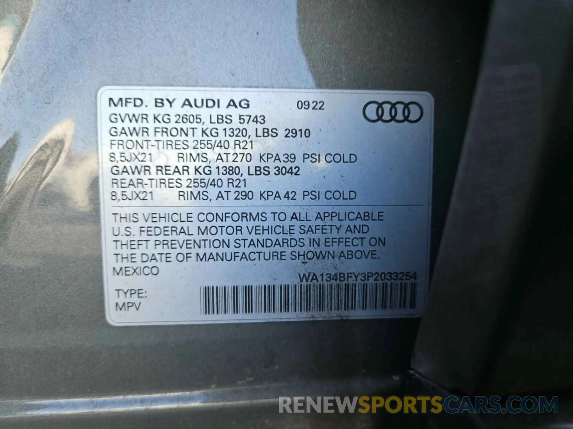 6 fotografías del automóvil dañado WA134BFY3P2033254 AUDI SQ5 2023