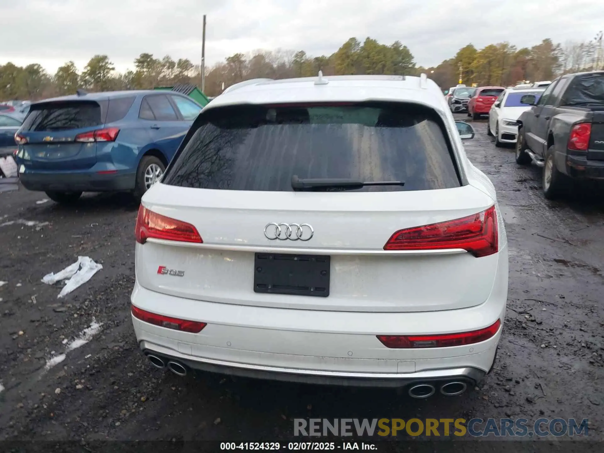 16 fotografías del automóvil dañado WA1B4AFY0P2020628 AUDI SQ5 2023