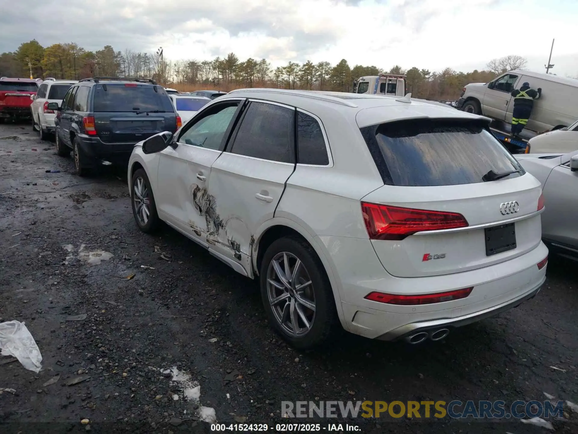 3 fotografías del automóvil dañado WA1B4AFY0P2020628 AUDI SQ5 2023