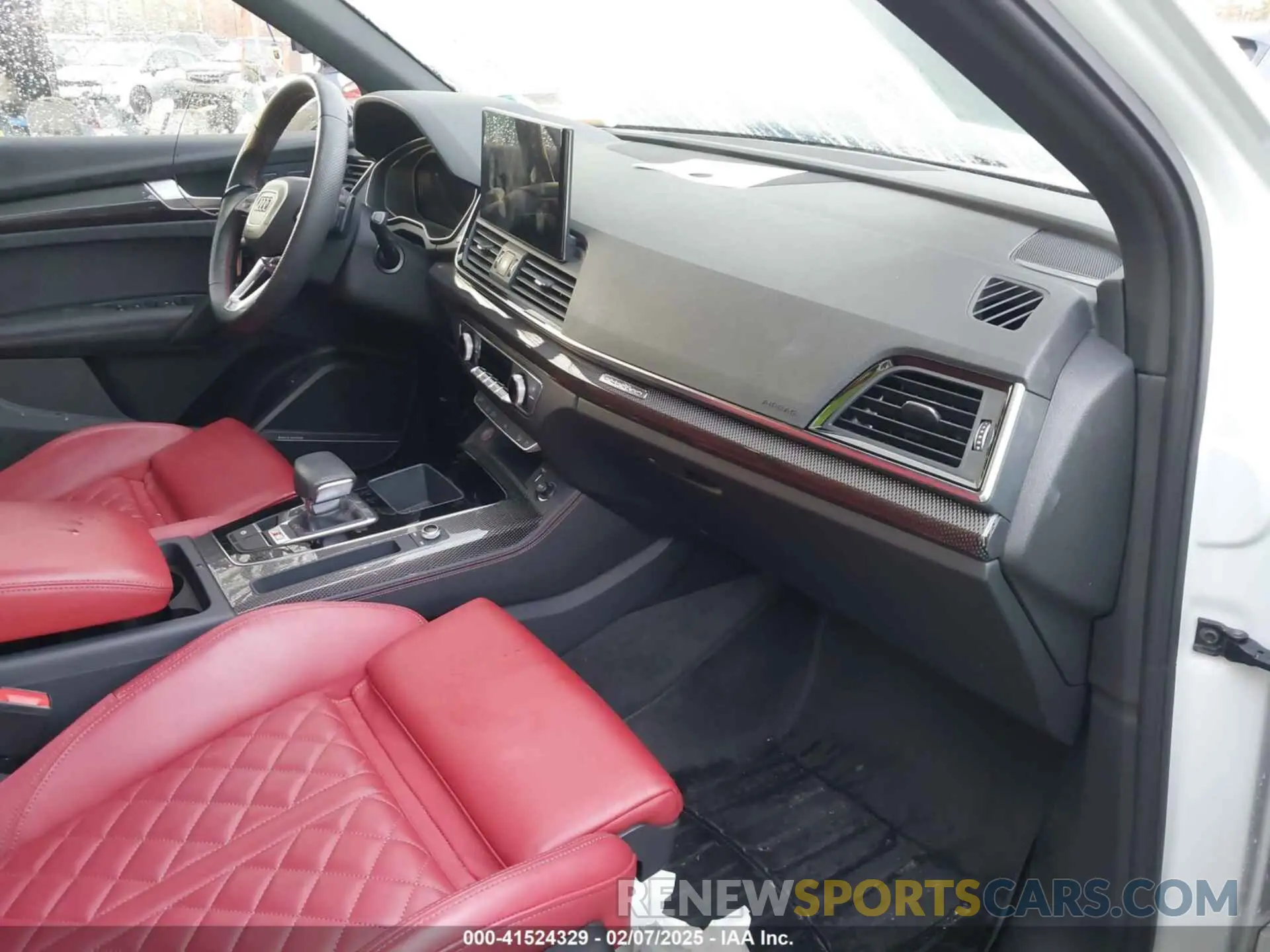 5 fotografías del automóvil dañado WA1B4AFY0P2020628 AUDI SQ5 2023