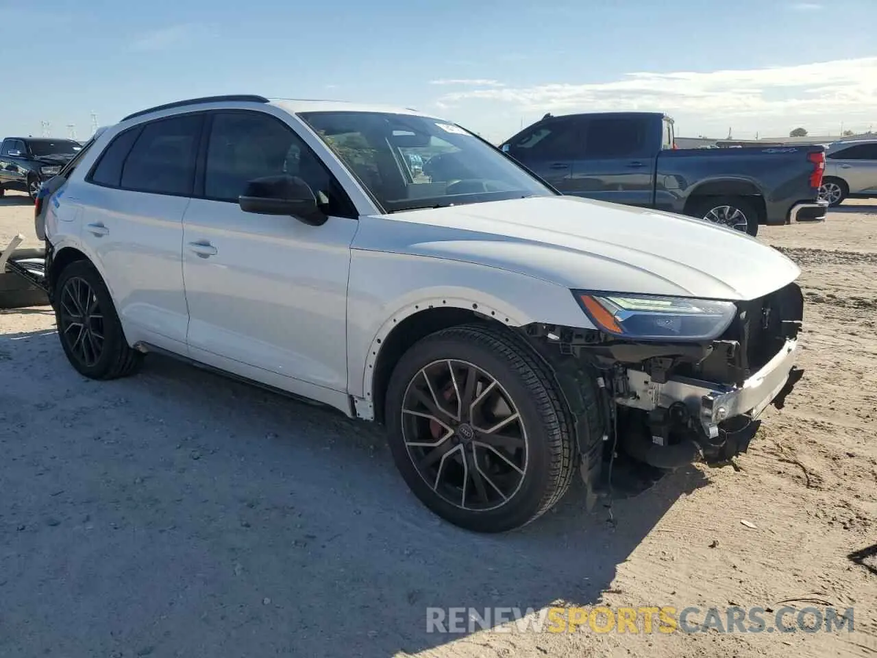 4 fotografías del automóvil dañado WA1B4AFY6P2032069 AUDI SQ5 2023