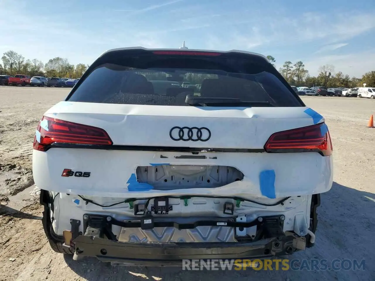 6 fotografías del automóvil dañado WA1B4AFY6P2032069 AUDI SQ5 2023