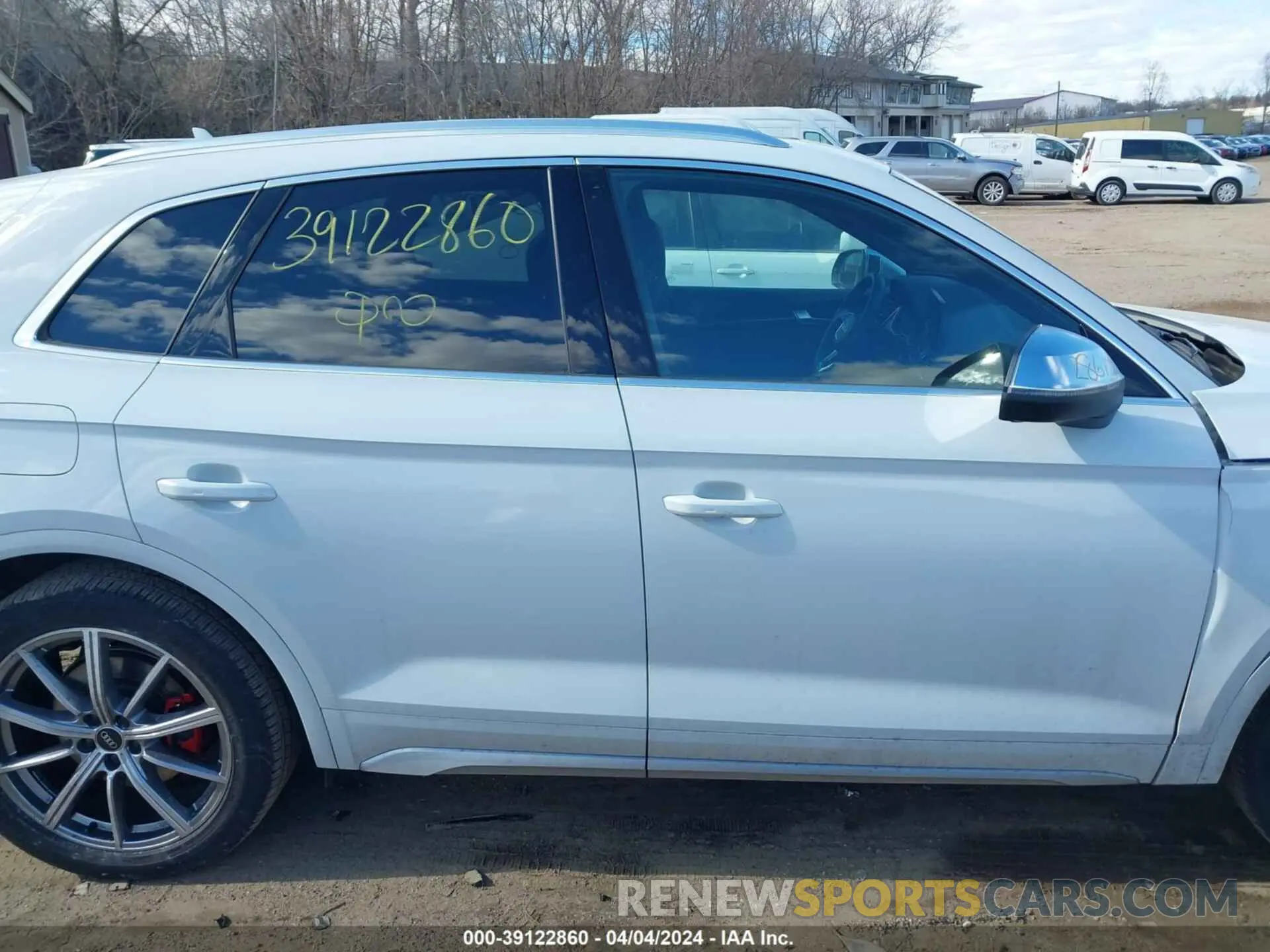 13 fotografías del automóvil dañado WA1B4AFY7P2003972 AUDI SQ5 2023