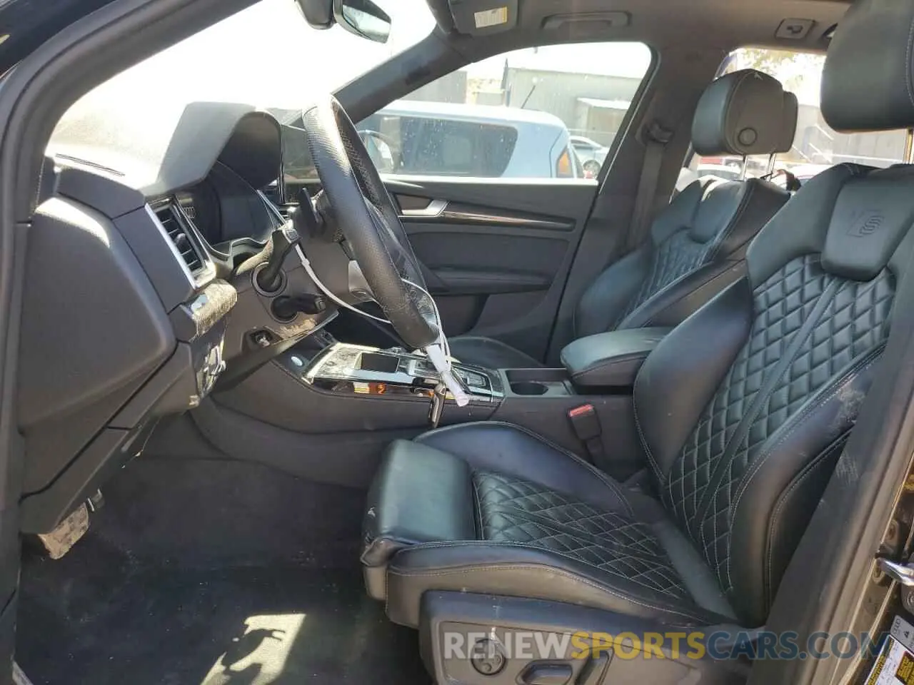 7 fotografías del automóvil dañado WA1B4AFY9P2079953 AUDI SQ5 2023