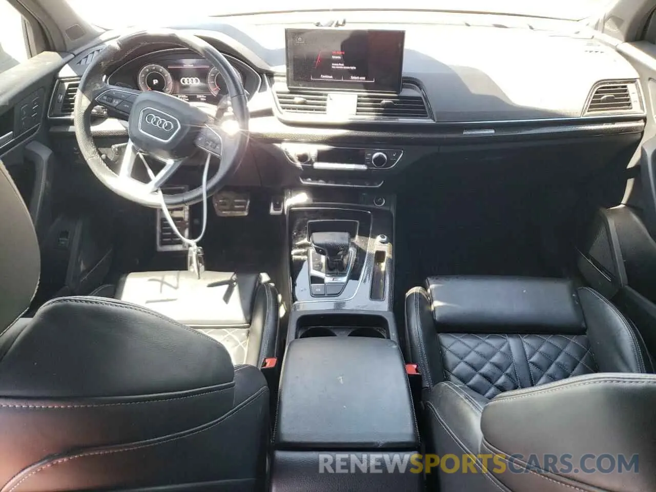 8 fotografías del automóvil dañado WA1B4AFY9P2079953 AUDI SQ5 2023