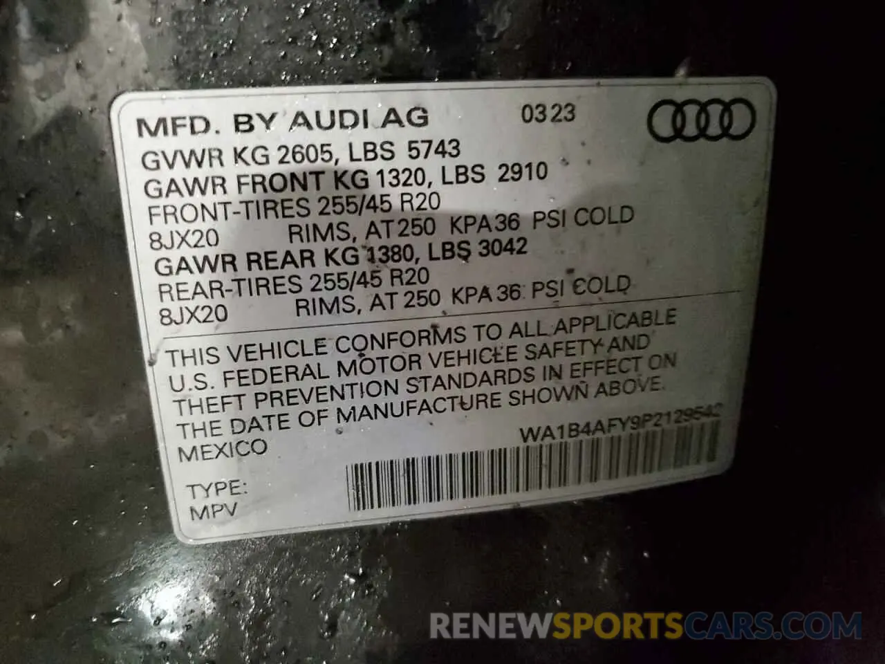 13 fotografías del automóvil dañado WA1B4AFY9P2129542 AUDI SQ5 2023