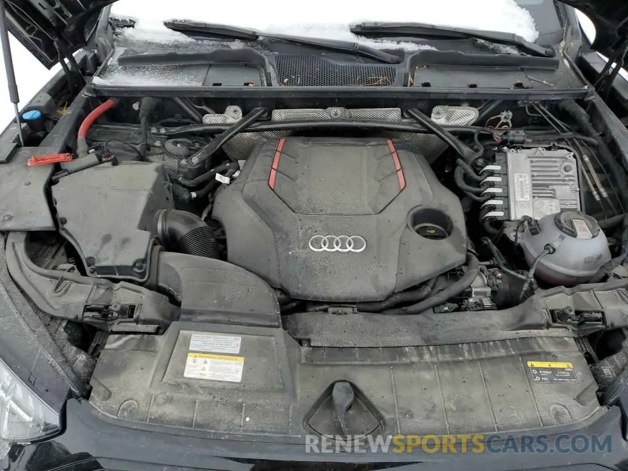 12 fotografías del automóvil dañado WA1C4AFY7P2105468 AUDI SQ5 2023