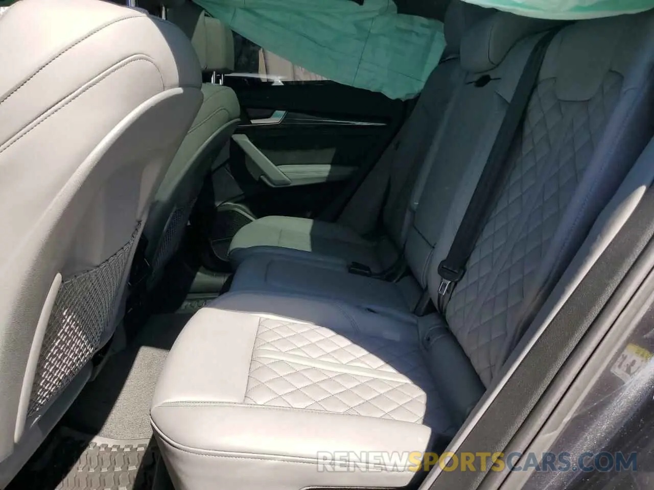 11 fotografías del automóvil dañado WA1B4AFY1R2035223 AUDI SQ5 2024