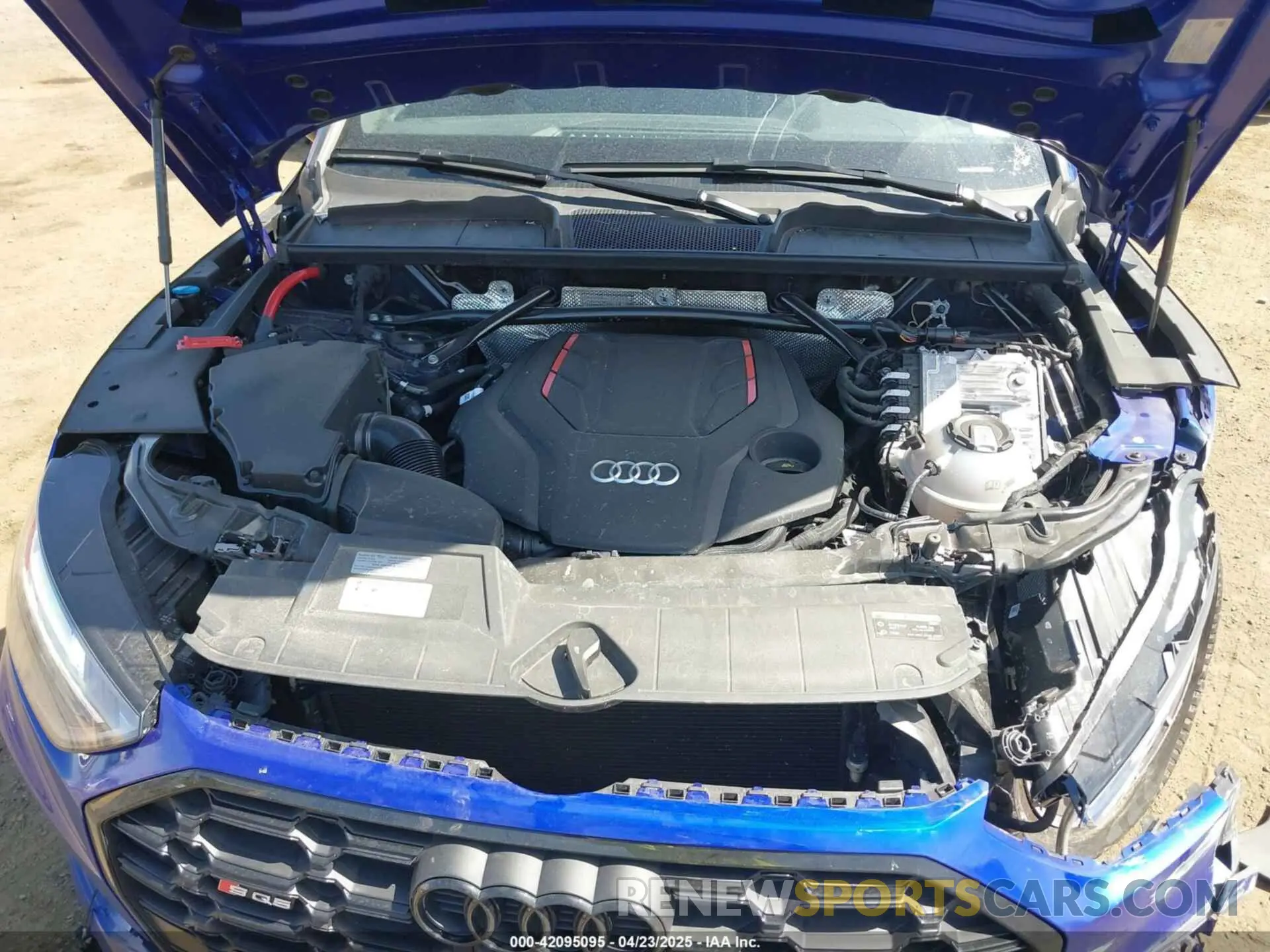 10 fotografías del automóvil dañado WA1B4AFY2R2108129 AUDI SQ5 2024