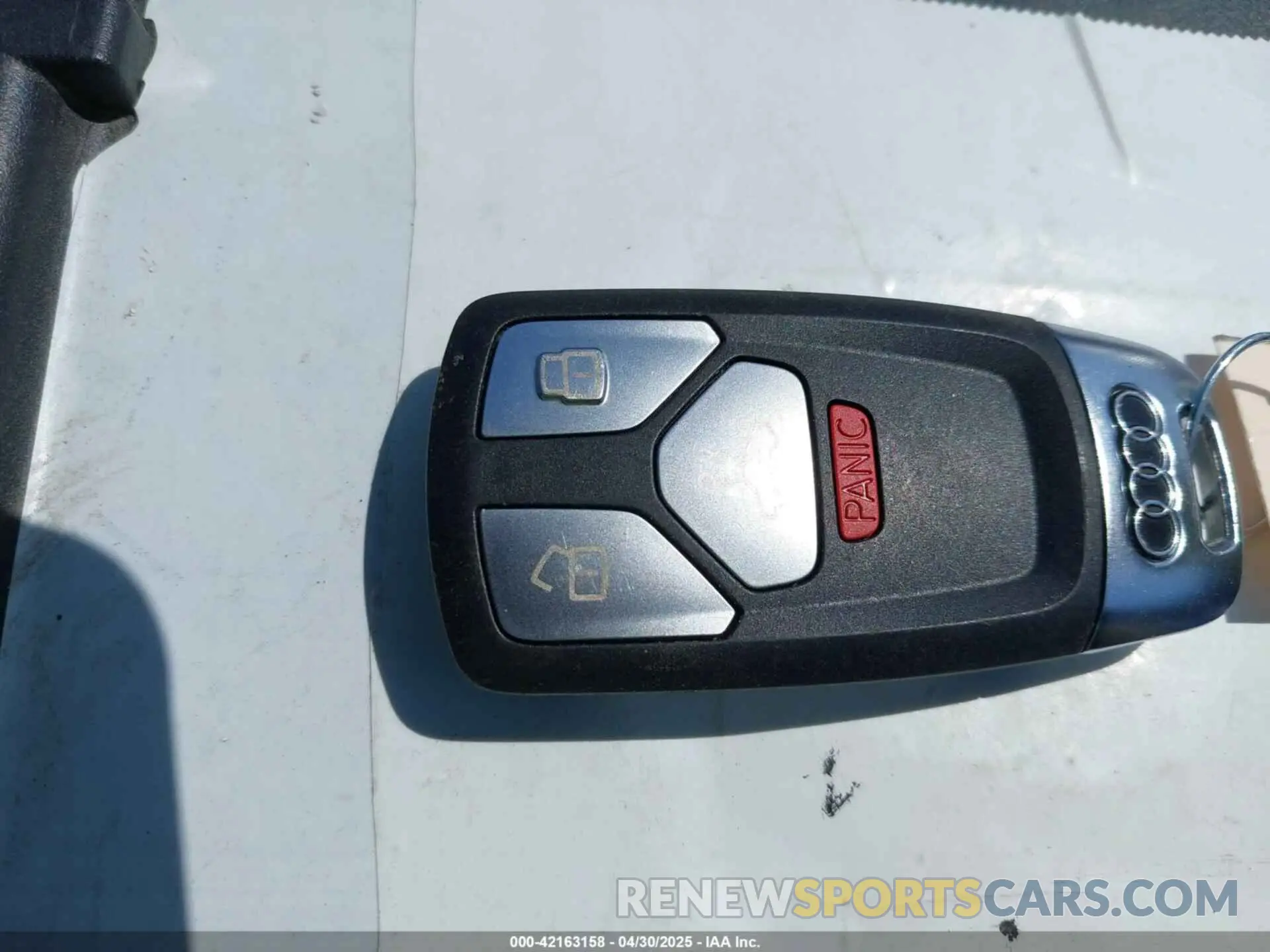 11 fotografías del automóvil dañado WA1C4AFY3R2074335 AUDI SQ5 2024