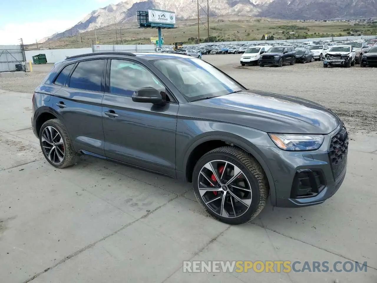 4 fotografías del automóvil dañado WA1C4AFY7R2062334 AUDI SQ5 2024